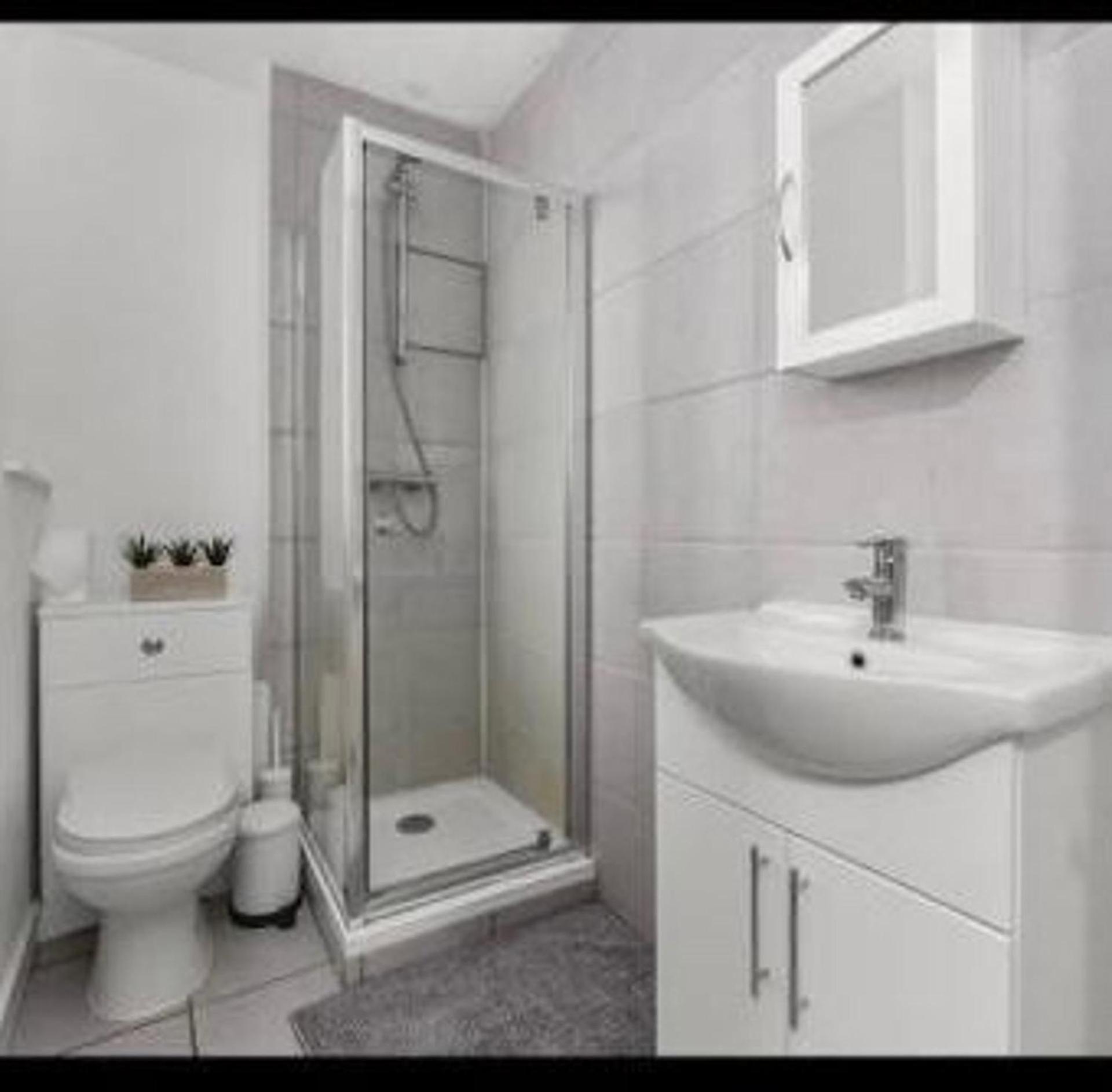 Modern With 4 Bedrooms Apartment *